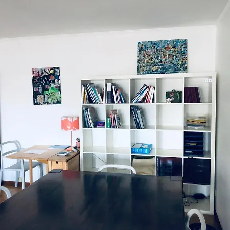 Close From Train Station And City Center 105m2
